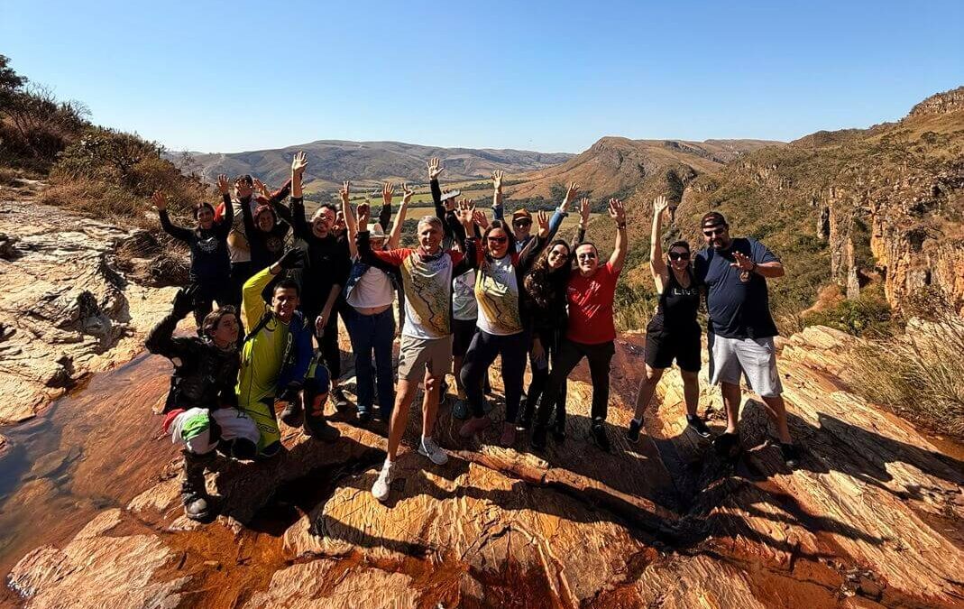 Viajar sozinho é bom, em grupo é ainda melhor
